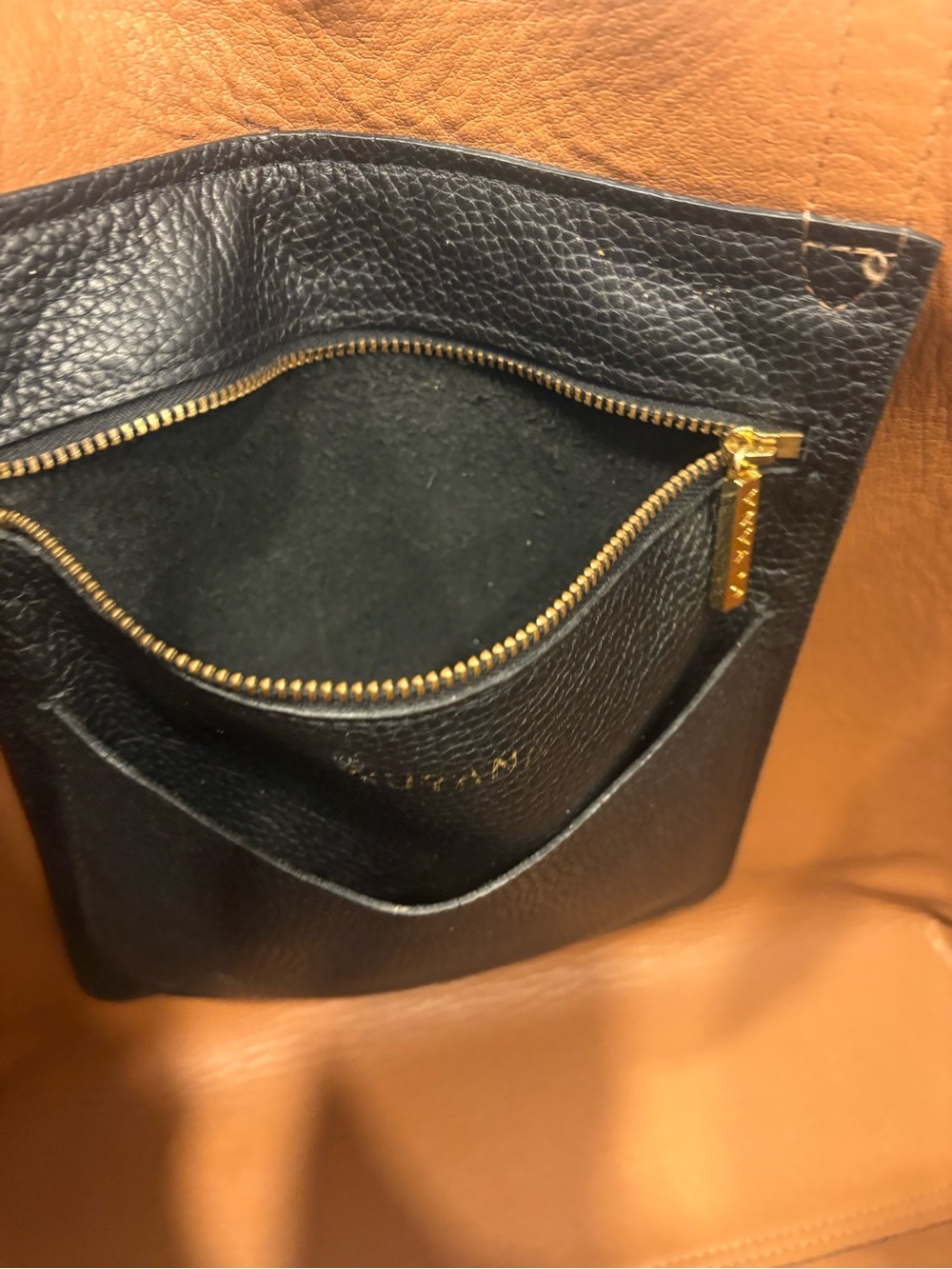 Cuyana Classic Black Leather Tote Bag - Picture 7 of 10